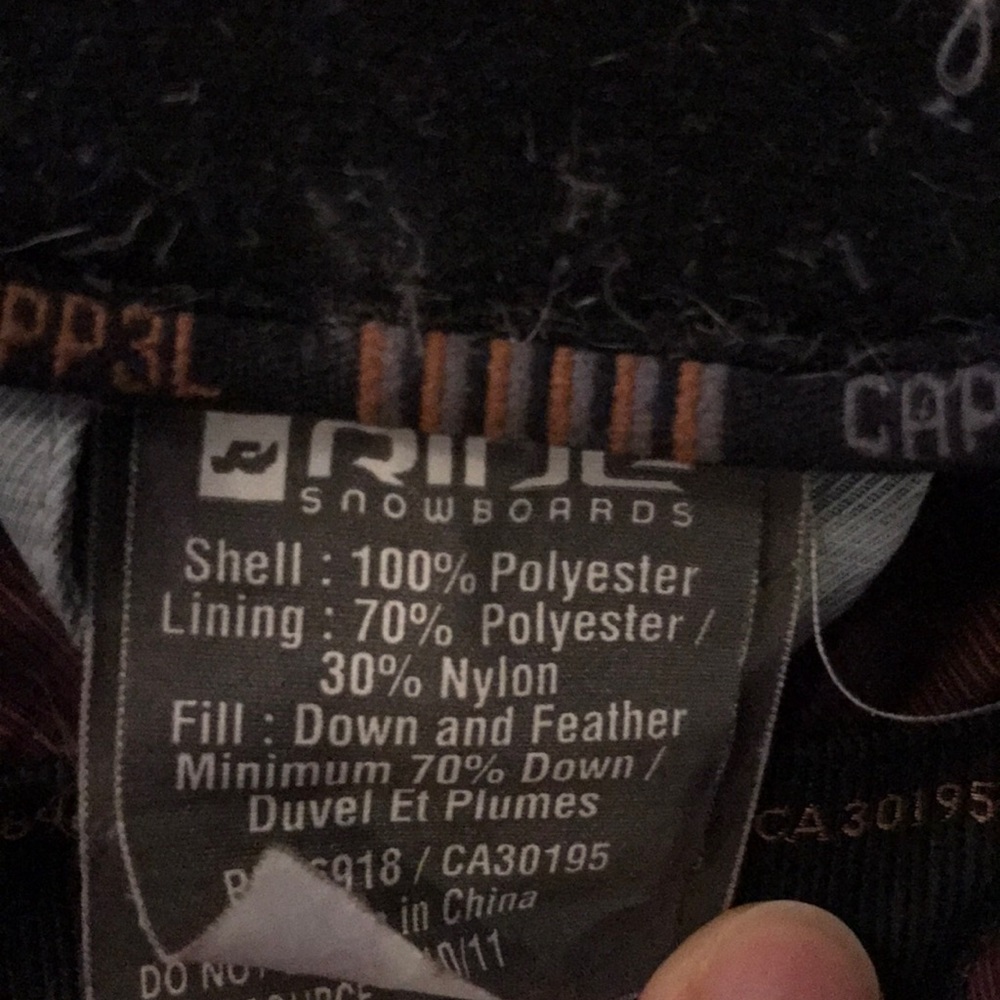 CAPP3L Ride snowboards puffer jacket - Picture 3 of 16